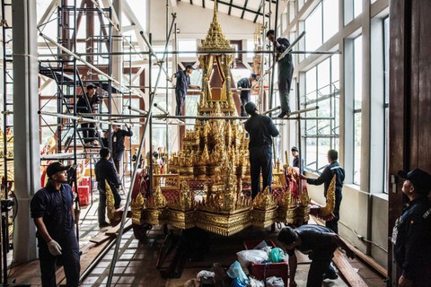 Thái Lan chi gần trăm triệu đô cho tang lễ nhà vua - Ảnh 6. Thái Lan chi gần trăm triệu đô cho tang lễ nhà vua - Ảnh 6.