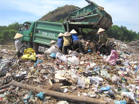 Phát hiện thi thể nghi cháu bé 20 ngày tuổi bị bắt cóc - Ảnh 1. Phát hiện thi thể nghi cháu bé 20 ngày tuổi bị bắt cóc - Ảnh 1.