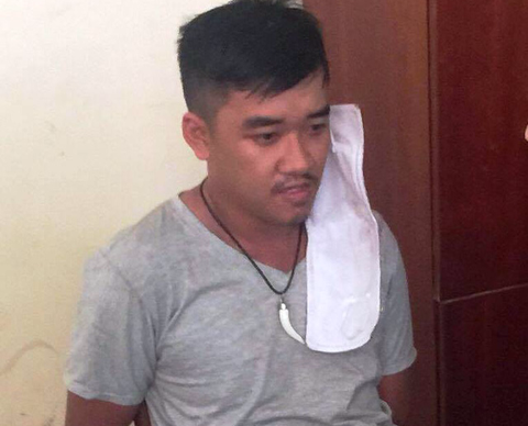 Bắt thanh niên bán hàng trăm khẩu súng - Ảnh 4. Bắt thanh niên bán hàng trăm khẩu súng - Ảnh 4.