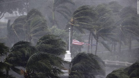 Bão Irma trút cơn thịnh nộ xuống Florida - Ảnh 4. Bão Irma trút cơn thịnh nộ xuống Florida - Ảnh 4.