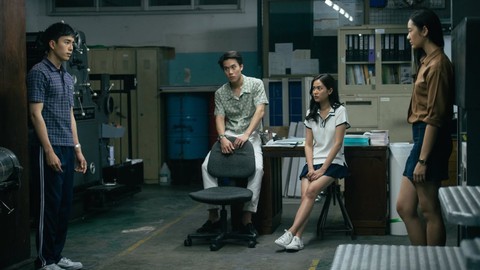 Duyên dáng và kịch tính như Thiên tài bất hảo - Ảnh 2. Duyên dáng và kịch tính như Thiên tài bất hảo - Ảnh 2.