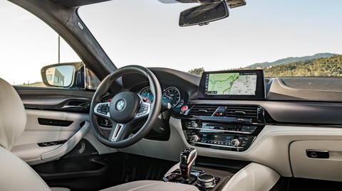 BMW ra mắt M5 2018 giá xuất xưởng khoảng 2,7 tỉ - Ảnh 3. BMW ra mắt M5 2018 giá xuất xưởng khoảng 2,7 tỉ - Ảnh 3.