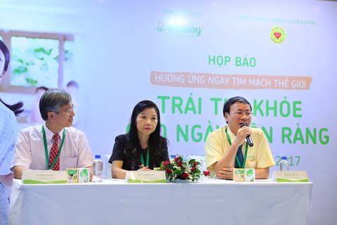 “Trái tim khỏe cho ngày rộn ràng” vì sức khỏe người Việt - Ảnh 1. “Trái tim khỏe cho ngày rộn ràng” vì sức khỏe người Việt - Ảnh 1.