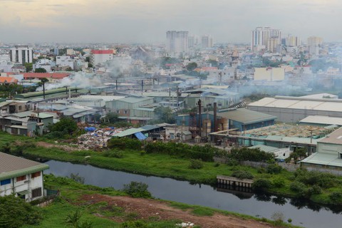 Điều tra các cơ sở gây ô nhiễm ở Q.12 - Ảnh 1. Điều tra các cơ sở gây ô nhiễm ở Q.12 - Ảnh 1.