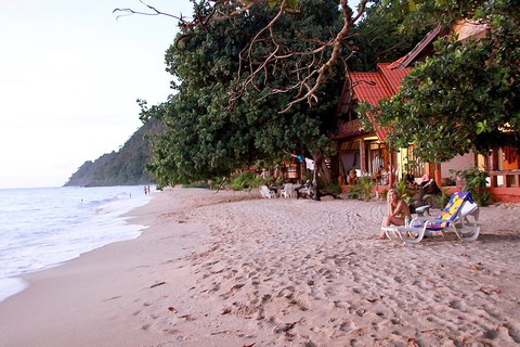 Đến thiên đường biển xanh Koh Chang chơi gì, vui gì? - Ảnh 7. Đến thiên đường biển xanh Koh Chang chơi gì, vui gì? - Ảnh 7.