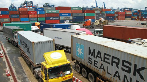 Tạm giam một công chức hải quan vụ mất tích hơn 200 container - Ảnh 1. Tạm giam một công chức hải quan vụ mất tích hơn 200 container - Ảnh 1.