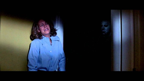 Nhân mùa Halloween, điểm mặt 9 phim kinh dị hay nhất - Ảnh 7. Nhân mùa Halloween, điểm mặt 9 phim kinh dị hay nhất - Ảnh 7.