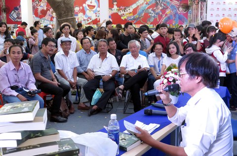 Hội sách TP.HCM lần 10 sẽ giảm tiếng ồn và tạo không gian nhẹ nhàng - Ảnh 1. Hội sách TP.HCM lần 10 sẽ giảm tiếng ồn và tạo không gian nhẹ nhàng - Ảnh 1.