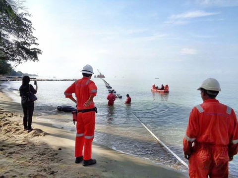 Nguy cơ Đại thế chiến cáp ngầm dưới biển - Ảnh 1. Nguy cơ Đại thế chiến cáp ngầm dưới biển - Ảnh 1.
