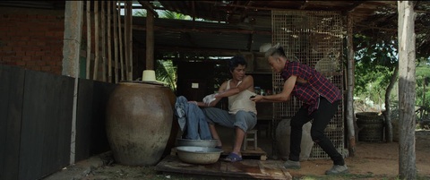 Xúc động nghe Trung Quân hát Câu chuyện tình cha - Ảnh 5. Xúc động nghe Trung Quân hát Câu chuyện tình cha - Ảnh 5.