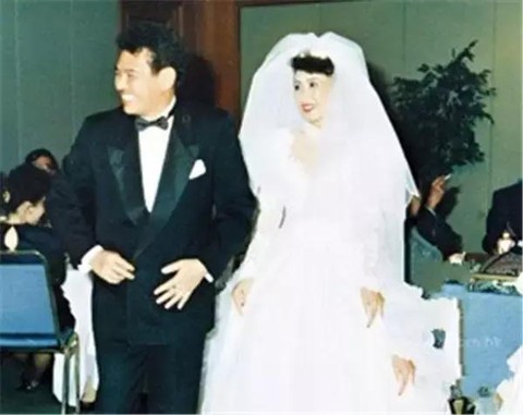 Ngôi sao võ thuật Trần Quang Thái tái hôn ở tuổi 73 - Ảnh 7. Ngôi sao võ thuật Trần Quang Thái tái hôn ở tuổi 73 - Ảnh 7.