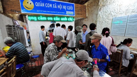 Sài Gòn của tôi, đi thì nhớ gần càng thương - Ảnh 1. Sài Gòn của tôi, đi thì nhớ gần càng thương - Ảnh 1.