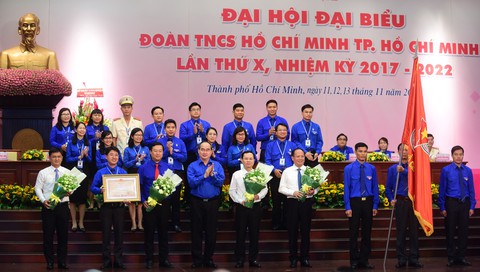 Anh Phạm Hồng Sơn tái đắc cử bí thư Thành đoàn TP.HCM - Ảnh 4. Anh Phạm Hồng Sơn tái đắc cử bí thư Thành đoàn TP.HCM - Ảnh 4.
