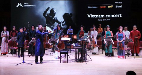 Vietnam Concert và chất điên của dàn nhạc 9x Maius Philharmonic - Ảnh 7. Vietnam Concert và chất điên của dàn nhạc 9x Maius Philharmonic - Ảnh 7.