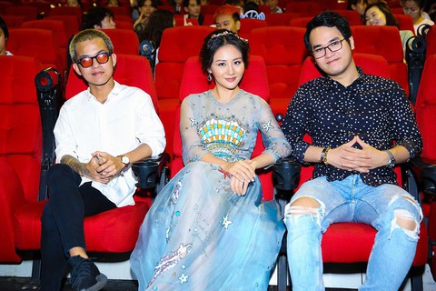 Sau chia tay, Văn Mai Hương ra mắt MV kể chuyện tình buồn - Ảnh 5. Sau chia tay, Văn Mai Hương ra mắt MV kể chuyện tình buồn - Ảnh 5.