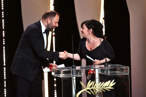 The killing of a sacred deer và làn sóng điện ảnh kỳ dị Hy Lạp - Ảnh 8. The killing of a sacred deer và làn sóng điện ảnh kỳ dị Hy Lạp - Ảnh 8.
