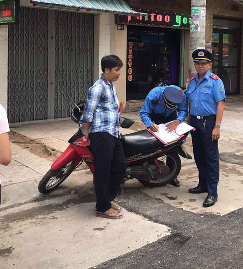 Không cấp phép 6 nhà thầu xây dựng công trình giao thông - Ảnh 1. Không cấp phép 6 nhà thầu xây dựng công trình giao thông - Ảnh 1.
