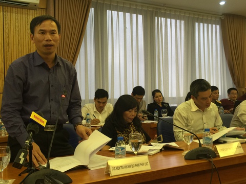 Dừng đăng kiểm ôtô chưa nộp phạt nguội: Quy định chưa rõ - Ảnh 2. Dừng đăng kiểm ôtô chưa nộp phạt nguội: Quy định chưa rõ - Ảnh 2.