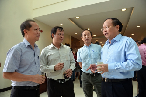 Có một số nhà báo giàu lên rất nhanh - Ảnh 4. Có một số nhà báo giàu lên rất nhanh - Ảnh 4.