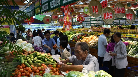 Co.opmart và Co.opXtra tặng dầu ăn và chảo chống dính cho khách - Ảnh 2. Co.opmart và Co.opXtra tặng dầu ăn và chảo chống dính cho khách - Ảnh 2.