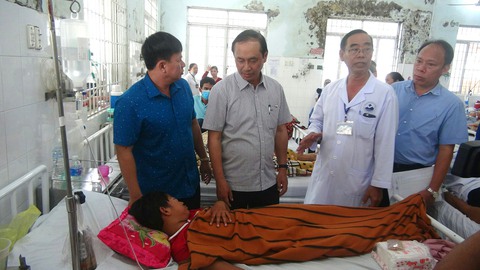 Chuyến xe tang tóc của những người ruột thịt - Ảnh 4. Chuyến xe tang tóc của những người ruột thịt - Ảnh 4.