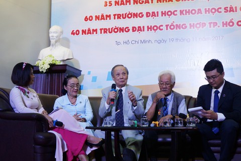 Vị hiệu trưởng tiên phong xé rào - Ảnh 1. Vị hiệu trưởng tiên phong xé rào - Ảnh 1.