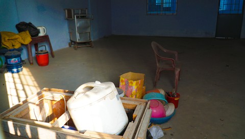 Khu tái định cư không có người tái định cư - Ảnh 11. Khu tái định cư không có người tái định cư - Ảnh 11.