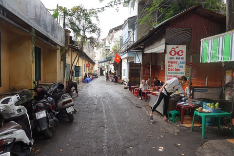 Hãng phim truyện Việt Nam: 80 người, chỉ 20 người làm việc - Ảnh 7. Hãng phim truyện Việt Nam: 80 người, chỉ 20 người làm việc - Ảnh 7.
