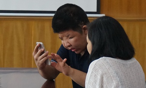 Nghệ sĩ Quốc Tuấn: Giờ phải kéo Bôm ra khỏi đàn - Ảnh 4. Nghệ sĩ Quốc Tuấn: Giờ phải kéo Bôm ra khỏi đàn - Ảnh 4.