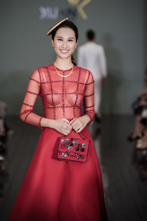 Thanh Mai làm vedette tri ân người thợ khuyết tật - Ảnh 14. Thanh Mai làm vedette tri ân người thợ khuyết tật - Ảnh 14.