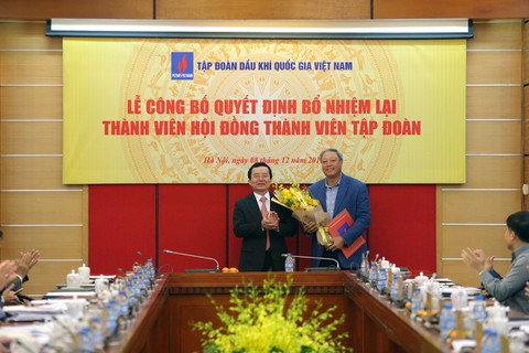 Khởi tố ông Phan Đình Đức, thành viên HĐTV Tập đoàn Dầu khí - Ảnh 1. Khởi tố ông Phan Đình Đức, thành viên HĐTV Tập đoàn Dầu khí - Ảnh 1.