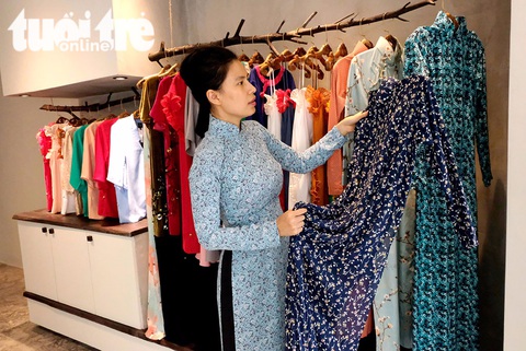 Trang phục phim lịch sử ở mình cũng nên xí xóa với nhau chút - Ảnh 1. Trang phục phim lịch sử ở mình cũng nên xí xóa với nhau chút - Ảnh 1.