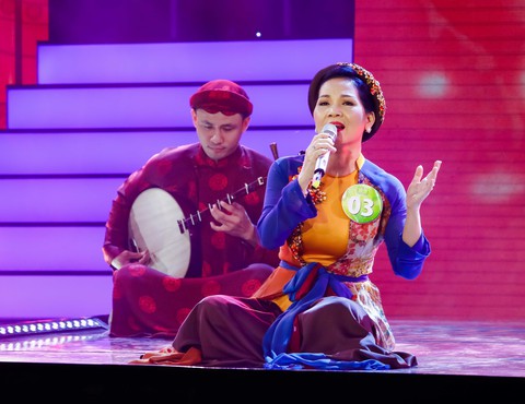 Tuấn Ngọc hát Như đã dấu yêu ở chung kết Tiếng hát mãi xanh - Ảnh 2. Tuấn Ngọc hát Như đã dấu yêu ở chung kết Tiếng hát mãi xanh - Ảnh 2.