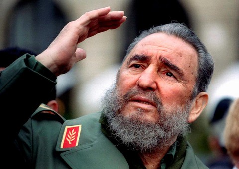 CIA từng tính đặt bom vào... vỏ sò để ám sát Fidel Castro - Ảnh 1. CIA từng tính đặt bom vào... vỏ sò để ám sát Fidel Castro - Ảnh 1.