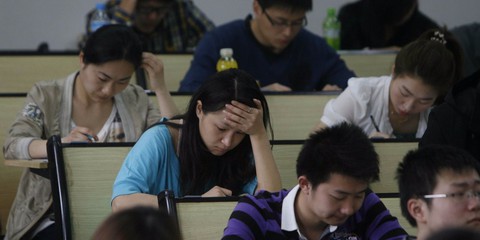 Dân Trung Quốc lại mê làm công chức nhàn hạ - Ảnh 2. Dân Trung Quốc lại mê làm công chức nhàn hạ - Ảnh 2.