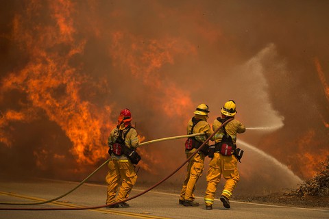 4 ngày chìm trong biển lửa của California - Ảnh 6. 4 ngày chìm trong biển lửa của California - Ảnh 6.