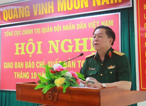 Tạo điều kiện tốt để báo chí tuyên truyền về quân đội - Ảnh 1. Tạo điều kiện tốt để báo chí tuyên truyền về quân đội - Ảnh 1.