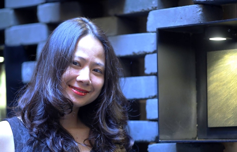 Giang Trang: thám hiểm ca từ nửa tối để gạn những bóng nắng... - Ảnh 11. Giang Trang: thám hiểm ca từ nửa tối để gạn những bóng nắng... - Ảnh 11.