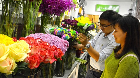 Dịp lễ 20-10, đặt hoa online tăng mạnh - Ảnh 2. Dịp lễ 20-10, đặt hoa online tăng mạnh - Ảnh 2.