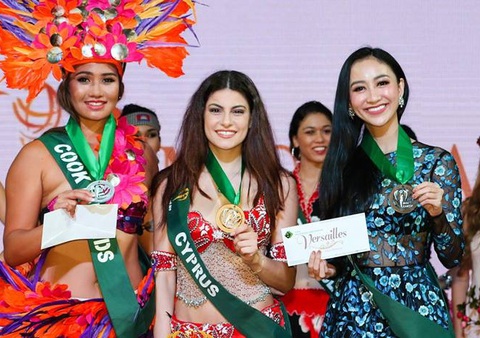 Hà Thu giành huy chương đồng tại Hoa hậu trái đất - Ảnh 1. Hà Thu giành huy chương đồng tại Hoa hậu trái đất - Ảnh 1.