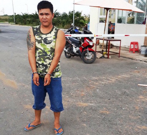 Bắt băng cướp có súng, thực hiện vụ cướp như phim - Ảnh 3. Bắt băng cướp có súng, thực hiện vụ cướp như phim - Ảnh 3.