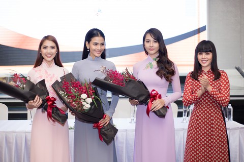 Hà Thu tặng nữ chiến binh cho Bảo tàng Phụ nữ Nam Bộ - Ảnh 3. Hà Thu tặng nữ chiến binh cho Bảo tàng Phụ nữ Nam Bộ - Ảnh 3.