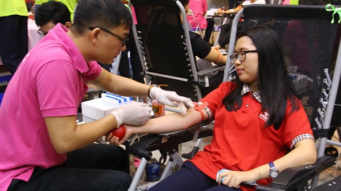 Chủ nhật tuyệt vời của những người trẻ tình nguyện - Ảnh 4. Chủ nhật tuyệt vời của những người trẻ tình nguyện - Ảnh 4.