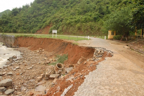 Tháng 10: Tiếp tục đề phòng lũ quét, sạt lở đất - Ảnh 1. Tháng 10: Tiếp tục đề phòng lũ quét, sạt lở đất - Ảnh 1.