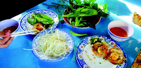 Đi Vũng Tàu ăn bánh khọt, lẩu cá đuối, cháo hào - Ảnh 3. Đi Vũng Tàu ăn bánh khọt, lẩu cá đuối, cháo hào - Ảnh 3.