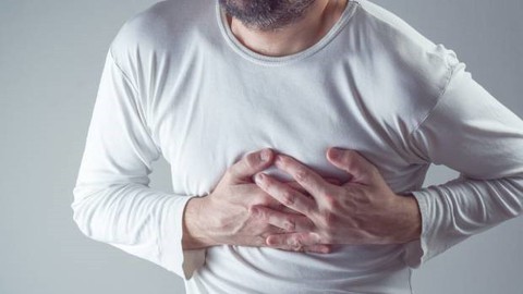 Không chủ quan với các dấu hiệu cảnh báo bệnh tim mạch - Ảnh 1. Không chủ quan với các dấu hiệu cảnh báo bệnh tim mạch - Ảnh 1.
