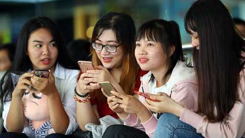 Nhà mạng sẽ chiến hay thỏa hiệp để giữ khách khi chuyển mạng? - Ảnh 1. Nhà mạng sẽ chiến hay thỏa hiệp để giữ khách khi chuyển mạng? - Ảnh 1.