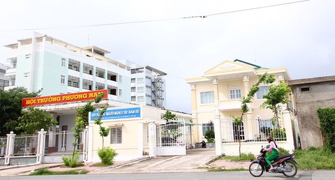 Hội Bảo trợ bệnh nhân nghèo trả đất cho Ban chỉ đạo Tây Nam bộ - Ảnh 1. Hội Bảo trợ bệnh nhân nghèo trả đất cho Ban chỉ đạo Tây Nam bộ - Ảnh 1.