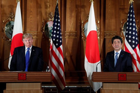 Hai ông Abe – Trump xác nhận Triều Tiên là vấn đề quan trọng nhất - Ảnh 1. Hai ông Abe – Trump xác nhận Triều Tiên là vấn đề quan trọng nhất - Ảnh 1.
