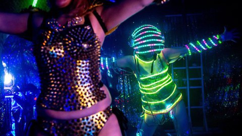 Nhà hàng robot nóng bỏng ở Tokyo - Ảnh 7. Nhà hàng robot nóng bỏng ở Tokyo - Ảnh 7.